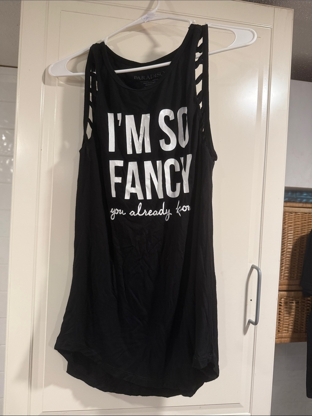 Paradiso Black "I'M SO FANCY" Graphic Tank Top size large 7:28